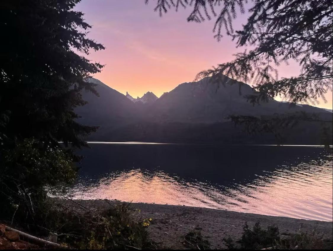 Sobre Playa Gutierrez Camping San Carlos de Bariloche